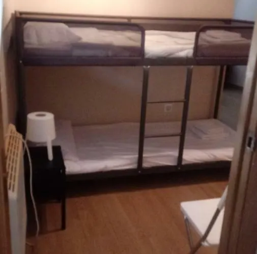 Casa Urbana En * Marín